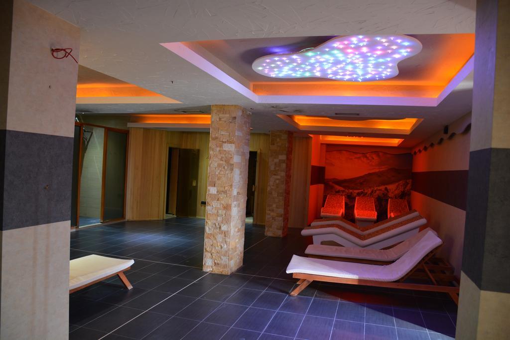 Hotel Milmari - Wellness & Spa Kopaonik Exterior foto